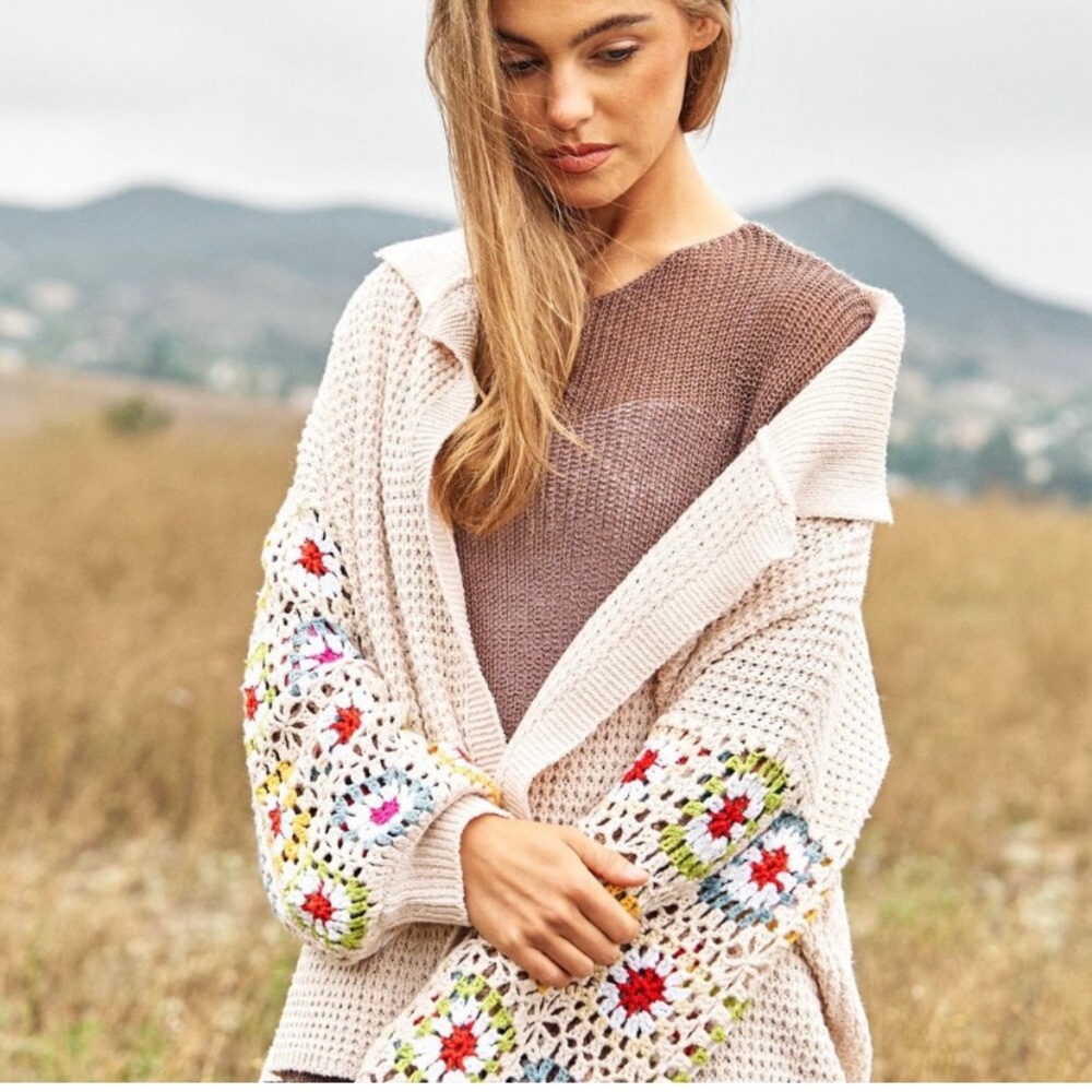 DAVI & DANI Cream Cardigan with Crochet granny square Sleeves